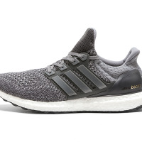 アディダス、「ultra boost」ショップ限定2モデル発売