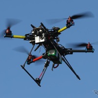 ドローンが非GPS環境で安定して自動飛行する技術、東京大学などが開発 画像