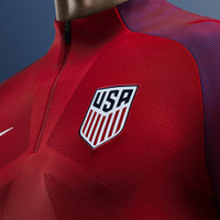 ナイキ、サッカー米国代表ジャージ…選手を激励する言葉をデザイン