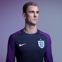 サッカーイングランド代表のチームジャージ「2016 イングランド代表フットボールキット」