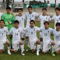 U‐23日本代表、ファン・ウェルメスケルケン・際は後列左から3人目（2016年3月25日）