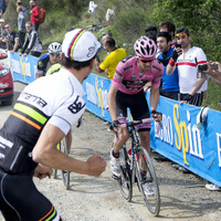 ブランビッラがジロ・デ・イタリア第8ステージで独走勝利。一躍首位に