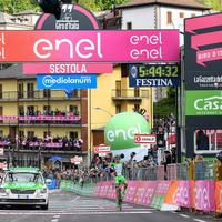 ジロ・デ・イタリア第10ステージを制したバルディアーニCFSのジュリオ・チッコーネ（イタリア）