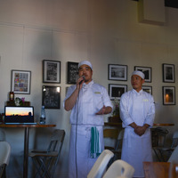 フードフォトグラフィーのコースでは調理師を目指す若者たちによるお料理の試食とフードフォトグラファーの講演会が行われた
