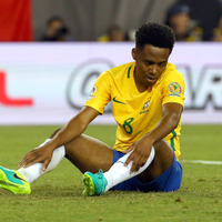 サッカーブラジル代表がコパ・アメリカのグループステージで敗退（2016年6月12日）