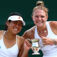 上地結衣、ジョーダン・ホワイリーのペアがウィンブルドン・車いすテニスの部女子ダブルスで優勝（2016年7月10日）