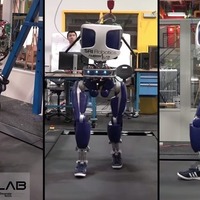スニーカーで歩く二足歩行ロボット「DURUS」登場！ 画像