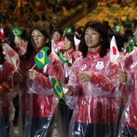 吉田沙保里「笑顔で」…リオ日本選手団に与えた計り知れない功績 画像