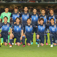 サッカー日本代表チーム、auとサポーティングカンパニー契約