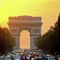 Arc de Triomphe（エトワール凱旋門）