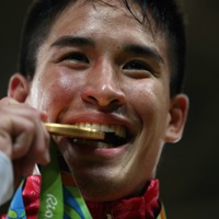 柔道男子90キロ級でベイカー茉秋が金メダル（2016年8月10日）