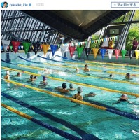 入江陵介「皆さんの真剣な表情に嬉しくなりました！」…親子水泳教室にて 画像