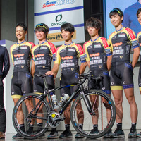 ジャパンカップサイクルロードレースのチームプレゼンテーション、那須ブラーゼン（2016年10月21日）