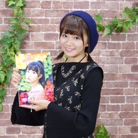私立恵比寿中学メンバーの星名美怜が1st写真集『MIREITOPIA』を発売