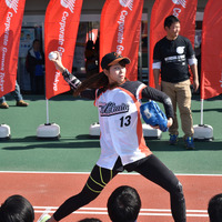 稲村亜美、陸上トラックでの始球式で97km記録…ザ・コーポレートゲームズ