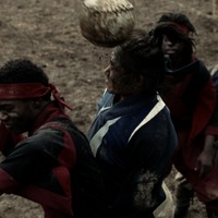 三太郎が全力でサッカー日本代表を応援！au新CM 「応援」篇放映開始
