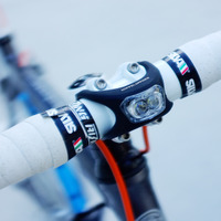 ステムに取り付け可能な自転車用ライト「ステムライト」 画像