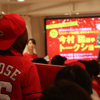 広島カープの今村猛投手が広島ブランドショップTAUでトークショー（2016年12月22日）