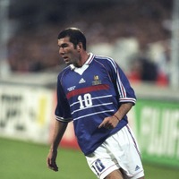 1998年・FIFAワールドカップでフランスの初優勝の立て役者となったジネディーヌ・ジダン