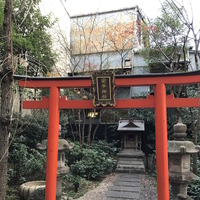 ひっそりとたたずむ安平神社