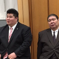 東洋大学相撲部 村田亮、大波渥の入門会見（2017年1月30日）