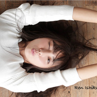石川恋、鈴木亮平からプロポーズ！？『東京タラレバ娘』オフショット公開