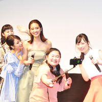 広瀬すず、中条あやみ、山崎紘菜、富田望生、福原遥／『チア☆ダン ～女子高生がチアダンスで全米制覇しちゃったホントの話～』完成披露試写会