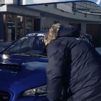 「明らかに車で走るところではない…」五輪で使用されたボブスレーコースをスバル「WRX STI」が爆走