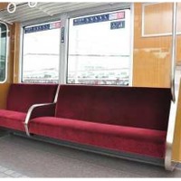 阪急電鉄、「携帯電話電源オフ車両」を廃止。マナー変更 画像