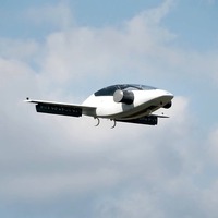 リリウムジェットの初飛行