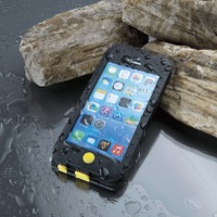 iPhone5/ 5Sを自転車ナビとしてハンドルに装着するための防水ケース 画像