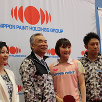 日本ペイント女子卓球部、四元奈生美デザインのユニフォーム発表