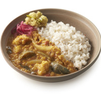 サンバール（豆と野菜のスパイスカレー）