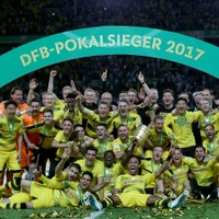ドルトムント、ドイツ杯で5年ぶり4度目の優勝 （2017年5月27日）