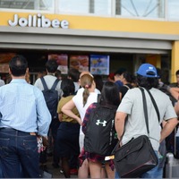 フィリピン生まれの国民的ファストフード店「Jollibee（ジョリビー）」
