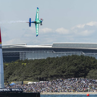 レッドブル・エアレース千葉2017で室屋義秀が優勝（2017年6月4日）