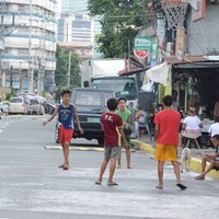 「フィリピンでは全ての道にバスケットゴールが設置されている」説は本当か？