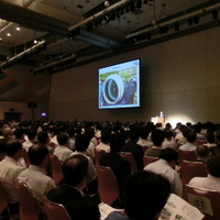 MRJ、環境性能で競合機にリードか「騒音面積40％縮減、CO2排出量で20％の差」