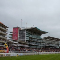 第2ステージ、ヨークのスタート地点は競馬場