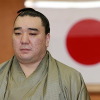 日馬富士引退…法だけで判断し、相撲界の掟を無視していいのか？ 画像