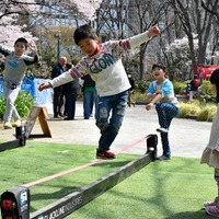 インナーマッスルを鍛え、バランス感覚を養う「スラックライン体験会」開催