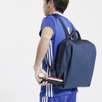 ブラインドサッカー日本代表の意見を取り入れたバッグパック発売