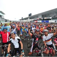 　第1回晴れの国おかやま7時間エンデューロが岡山県美作市の岡山国際サーキットで5月3日に開催される。スズカ8時間エンデューロを11年間開催してきた運営団体が、中国・四国地方、九州地方の自転車愛好家の参加を募り、地方最大規模のイベントを目指すという。実業団の