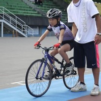 　静岡県伊豆市にある日本サイクルスポーツセンターでは春休み期間の3月23・24日にトラック競技の教室を開催する。また初心者向けの自転車競技体験教室は静岡県自転車競技連盟により3月12・13日の日程で開催される。