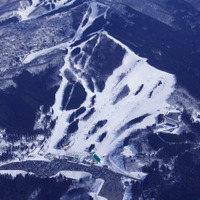 鷲ヶ岳スキー場、業界初のサブスクリプションサービス「スベリホーダイ」開始