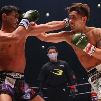 【格闘技／RIZIN.34】地元ファンから熱烈声援、皇治が“因縁の再戦”に勝利　判定負けの梅野源治は不満顔