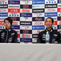 　自転車競技のロンドン五輪代表選手として、MTB男子クロスカントリーレースの山本幸平（26＝スペシャライズドレーシング）と女子ロードレースの萩原麻由子（25＝サイクルベースあさひ）が選出されたことを6月4日に日本自転車競技連盟が発表した。山本は北京五輪に続い