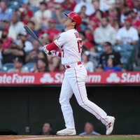 【MLB】大谷翔平、初回セルフ援護の先制“二刀流アーチ”　特大弾丸第27号に実況も「彼は現実ではない」と驚愕