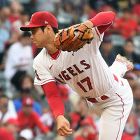 【MLB】大谷翔平、味方エラーに堪らずガックリ　6回途中今季ワーストタイ5失点で8勝目ならず、打ってはマルチ安打