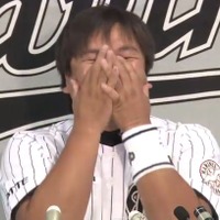 里崎選手引退会見動画キャプチャ